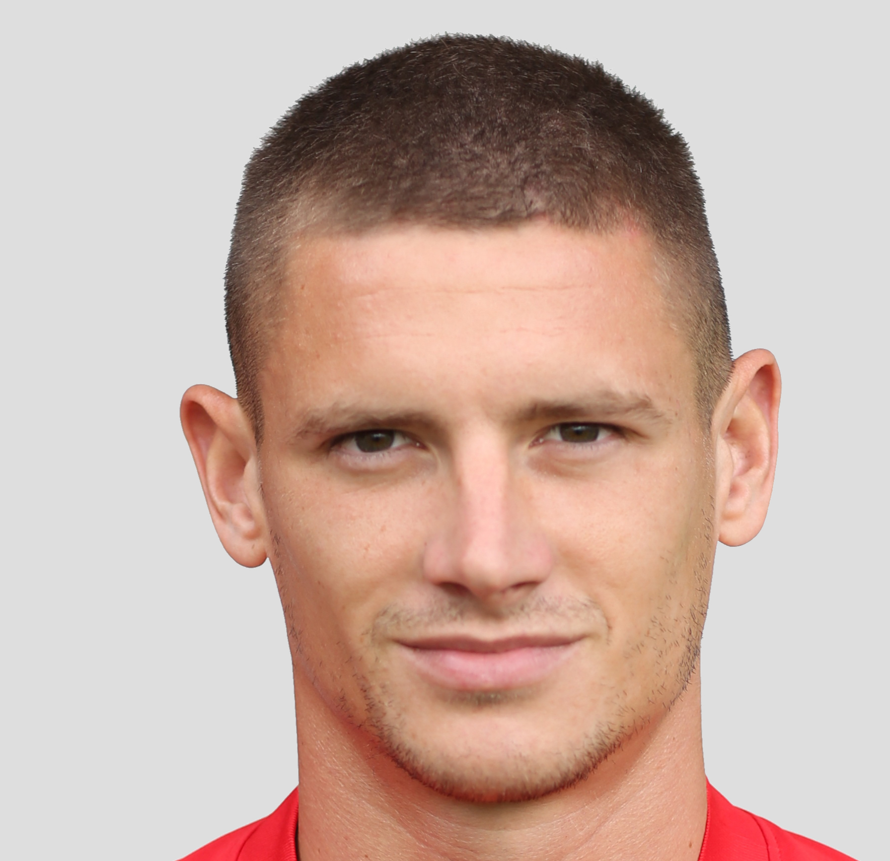 https://img.zgybsfjy.com/img/football/player/b4e4329b846a355a66f3e83626b2a86a.jpg