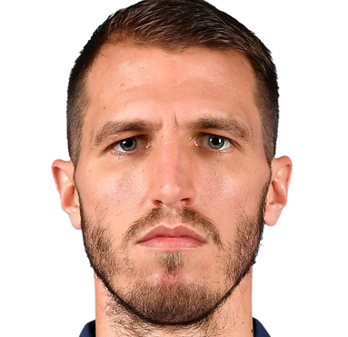 https://img.zgybsfjy.com/img/football/player/d184739dba8a2259cf07cd4475e3d409.png