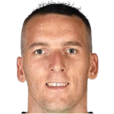 https://img.zgybsfjy.com/img/football/player/e02d7d03db9d73e42d8d57d649ceaa49.png